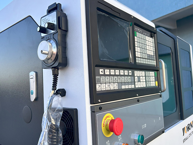 小型車銑復(fù)合機(jī)